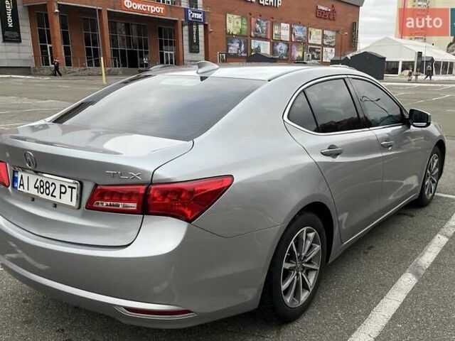 Серый Акура ТЛХ, объемом двигателя 2.36 л и пробегом 93 тыс. км за 18500 $, фото 5 на Automoto.ua