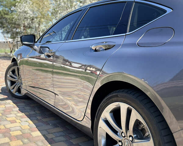 Серый Акура ТЛХ, объемом двигателя 2 л и пробегом 72 тыс. км за 28700 $, фото 10 на Automoto.ua