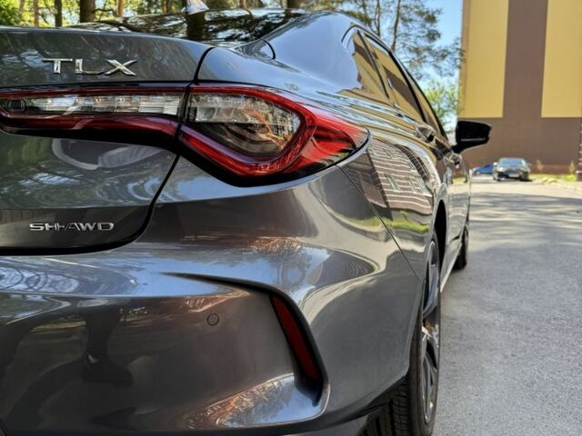 Серый Акура ТЛХ, объемом двигателя 2 л и пробегом 96 тыс. км за 27000 $, фото 5 на Automoto.ua