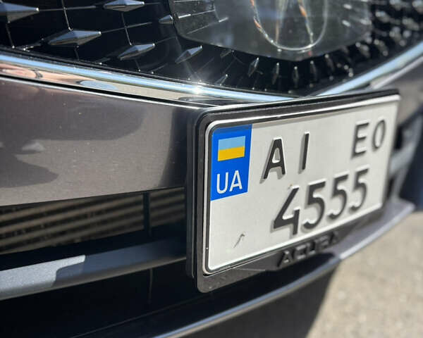 Серый Акура ТЛХ, объемом двигателя 2 л и пробегом 72 тыс. км за 28700 $, фото 13 на Automoto.ua