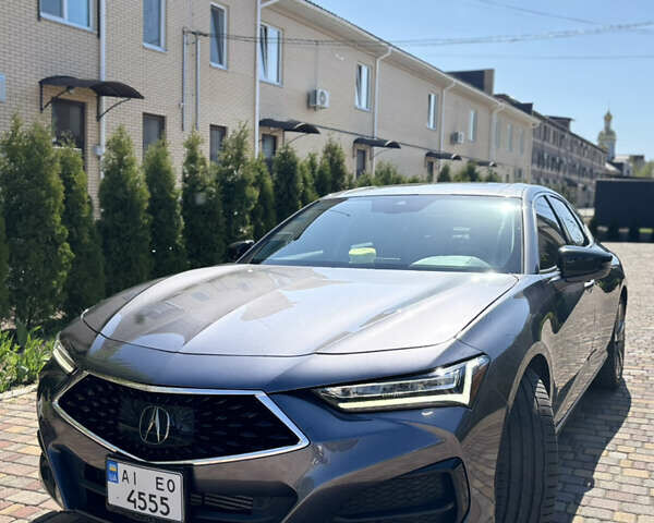 Серый Акура ТЛХ, объемом двигателя 2 л и пробегом 72 тыс. км за 28700 $, фото 2 на Automoto.ua