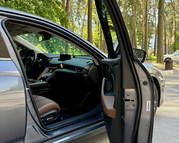 Сірий Акура ТЛХ, об'ємом двигуна 2 л та пробігом 96 тис. км за 27000 $, фото 4 на Automoto.ua