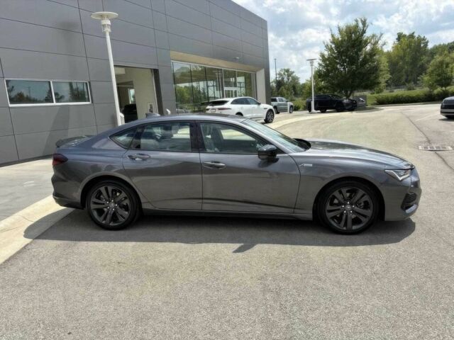 Серый Акура ТЛХ, объемом двигателя 2 л и пробегом 16 тыс. км за 19300 $, фото 3 на Automoto.ua