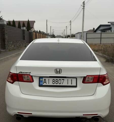 Белый Акура ТСХ, объемом двигателя 2.4 л и пробегом 203 тыс. км за 10100 $, фото 4 на Automoto.ua