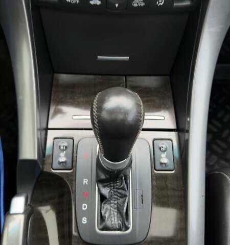 Белый Акура ТСХ, объемом двигателя 2.4 л и пробегом 203 тыс. км за 10100 $, фото 18 на Automoto.ua