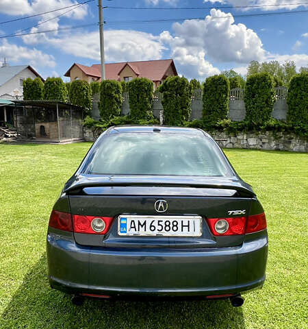 Черный Акура ТСХ, объемом двигателя 2.4 л и пробегом 280 тыс. км за 4300 $, фото 6 на Automoto.ua