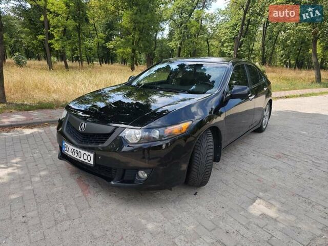 Черный Акура ТСХ, объемом двигателя 2.4 л и пробегом 231 тыс. км за 9500 $, фото 2 на Automoto.ua