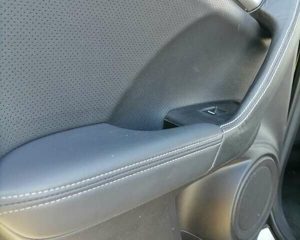 Черный Акура ТСХ, объемом двигателя 2.4 л и пробегом 210 тыс. км за 10000 $, фото 36 на Automoto.ua