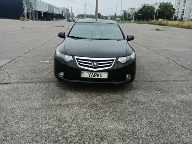 Черный Акура ТСХ, объемом двигателя 0 л и пробегом 3 тыс. км за 9300 $, фото 2 на Automoto.ua