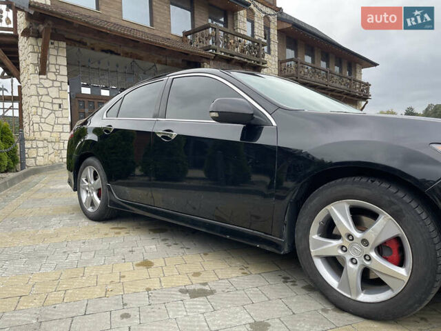 Черный Акура ТСХ, объемом двигателя 2.4 л и пробегом 200 тыс. км за 9999 $, фото 7 на Automoto.ua