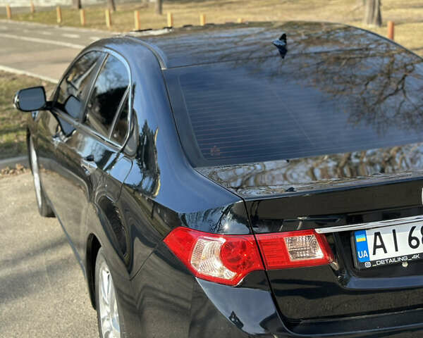 Черный Акура ТСХ, объемом двигателя 2.4 л и пробегом 304 тыс. км за 9900 $, фото 5 на Automoto.ua