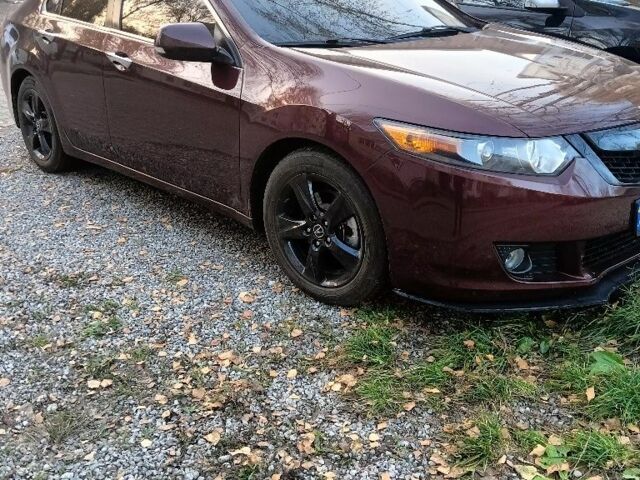 Красный Акура ТСХ, объемом двигателя 2.4 л и пробегом 290 тыс. км за 10200 $, фото 1 на Automoto.ua