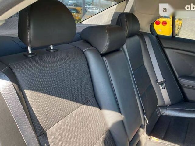 Акура ТСХ, объемом двигателя 2.4 л и пробегом 221 тыс. км за 11000 $, фото 16 на Automoto.ua