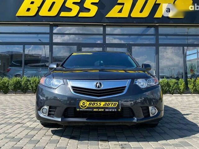 Акура ТСХ, объемом двигателя 2.4 л и пробегом 221 тыс. км за 11000 $, фото 7 на Automoto.ua
