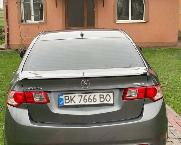 Акура ТСХ, объемом двигателя 2.4 л и пробегом 232 тыс. км за 7800 $, фото 2 на Automoto.ua