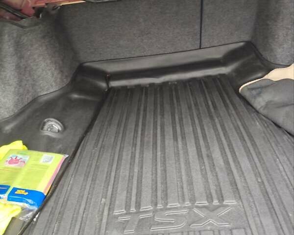 Акура ТСХ, объемом двигателя 2.35 л и пробегом 120 тыс. км за 11700 $, фото 5 на Automoto.ua