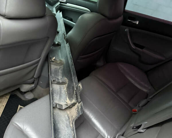 Серый Акура ТСХ, объемом двигателя 2.35 л и пробегом 250 тыс. км за 3999 $, фото 6 на Automoto.ua