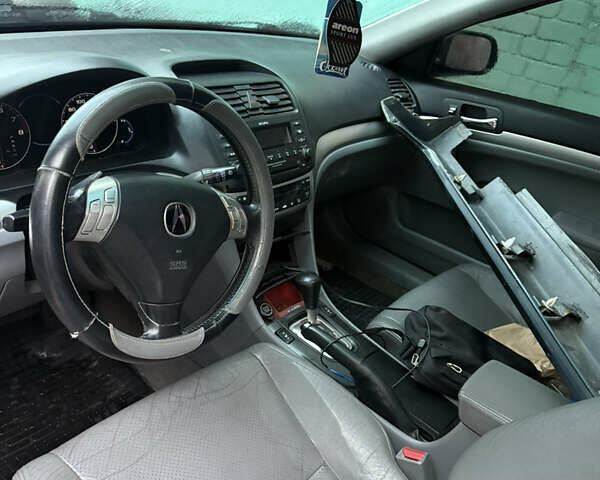 Серый Акура ТСХ, объемом двигателя 2.35 л и пробегом 250 тыс. км за 3999 $, фото 5 на Automoto.ua
