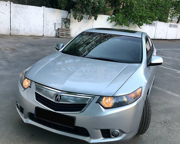 Акура ТСХ 2011 в Виннице на Automoto.ua Серый Акура ТСХ, объемом двигателя 2.4 л и пробегом 214 тыс. км за 9700 $, фото 4 на Automoto.ua