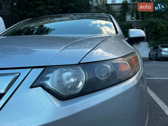 Акура ТСХ 2011 в Виннице на Automoto.ua Серый Акура ТСХ, объемом двигателя 2.4 л и пробегом 214 тыс. км за 9700 $, фото 21 на Automoto.ua