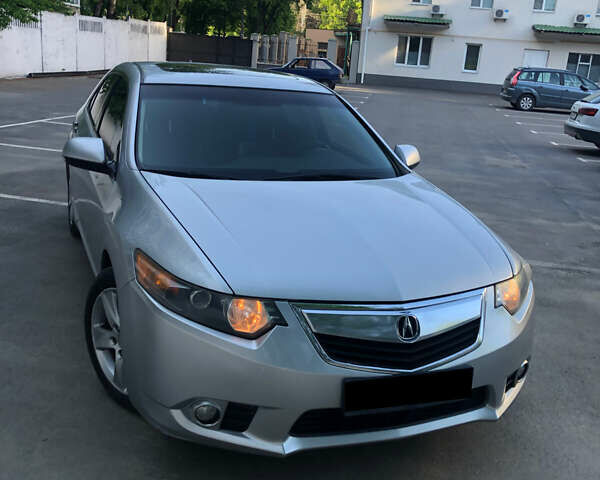 Акура ТСХ 2011 в Виннице на Automoto.ua Серый Акура ТСХ, объемом двигателя 2.4 л и пробегом 214 тыс. км за 9700 $, фото 1 на Automoto.ua