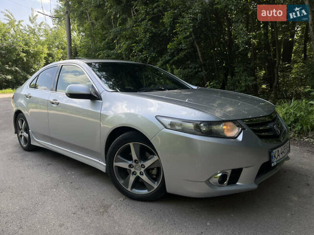 Серый Акура ТСХ, объемом двигателя 2.4 л и пробегом 173 тыс. км за 9100 $, фото 12 на Automoto.ua