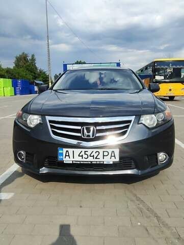 Серый Акура ТСХ, объемом двигателя 2.35 л и пробегом 260 тыс. км за 9900 $, фото 6 на Automoto.ua