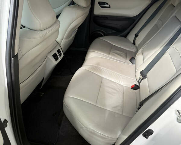 Белый Акура ЗДХ, объемом двигателя 3.66 л и пробегом 190 тыс. км за 15700 $, фото 7 на Automoto.ua