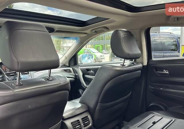 Серый Акура ЗДХ, объемом двигателя 3.66 л и пробегом 296 тыс. км за 10990 $, фото 11 на Automoto.ua