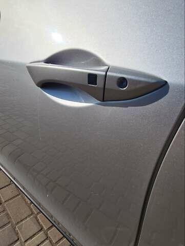 Серый Акура ЗДХ, объемом двигателя 3.66 л и пробегом 86 тыс. км за 17000 $, фото 14 на Automoto.ua