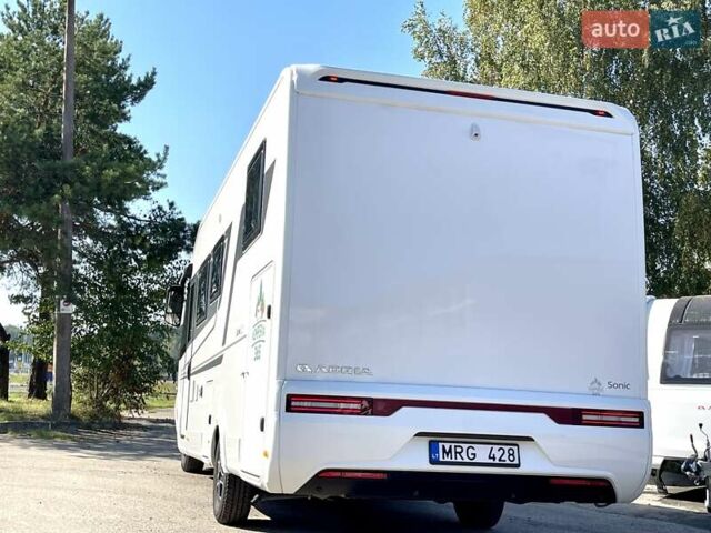 Белый Адриа СЛ, объемом двигателя 2.22 л и пробегом 45 тыс. км за 92185 $, фото 3 на Automoto.ua