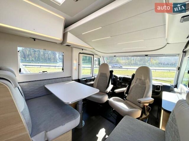 Белый Адриа СЛ, объемом двигателя 2.22 л и пробегом 45 тыс. км за 92185 $, фото 4 на Automoto.ua