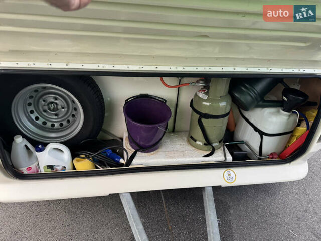 Белый Адриа Уника, объемом двигателя 0 л и пробегом 1 тыс. км за 7600 $, фото 18 на Automoto.ua