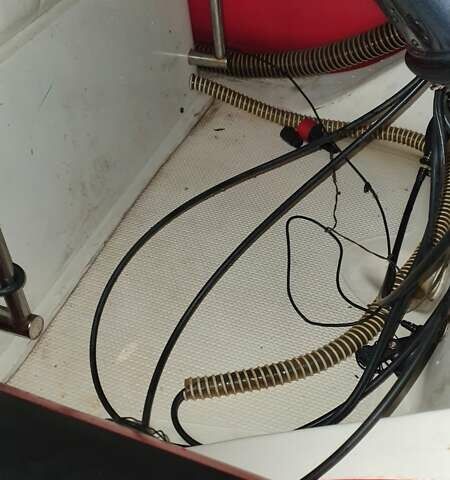 Красный Адвенчур В-450, объемом двигателя 50 л и пробегом 100 тыс. км за 7000 $, фото 7 на Automoto.ua