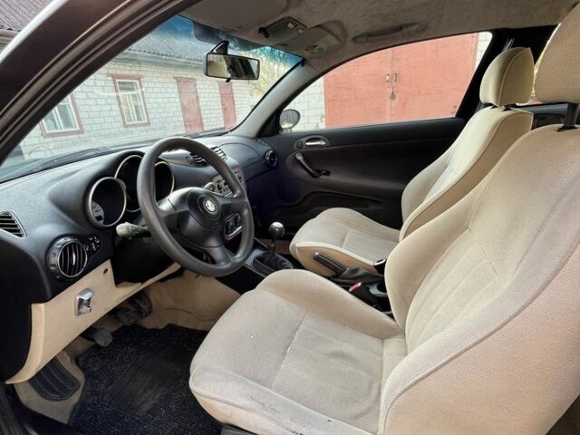 Чорний Альфа Civic Coupe, об'ємом двигуна 1.9 л та пробігом 255 тис. км за 3500 $, фото 10 на Automoto.ua