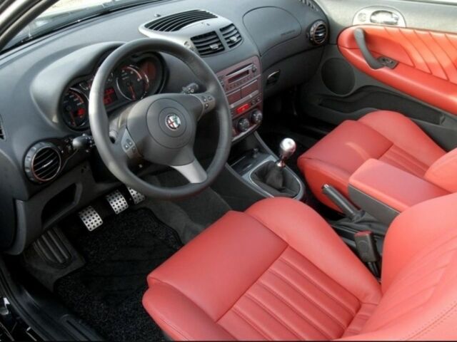 Черный Альфа Civic Coupe, объемом двигателя 1.6 л и пробегом 187 тыс. км за 4700 $, фото 3 на Automoto.ua