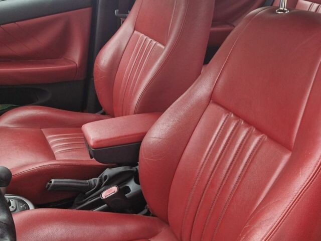 Черный Альфа Civic Coupe, объемом двигателя 2 л и пробегом 163 тыс. км за 6600 $, фото 6 на Automoto.ua