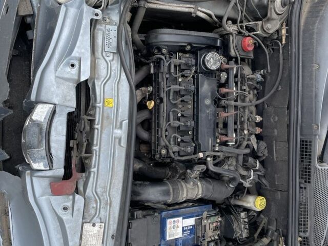 Серый Альфа Civic Coupe, объемом двигателя 1.6 л и пробегом 194 тыс. км за 2300 $, фото 10 на Automoto.ua