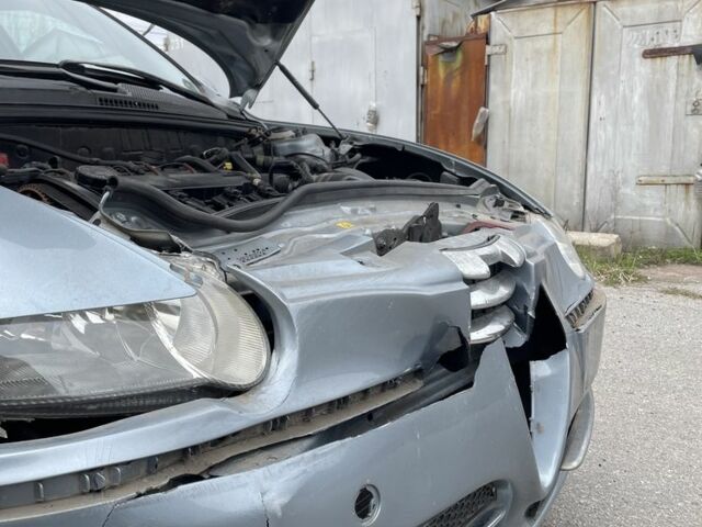 Серый Альфа Civic Coupe, объемом двигателя 1.6 л и пробегом 194 тыс. км за 2300 $, фото 12 на Automoto.ua