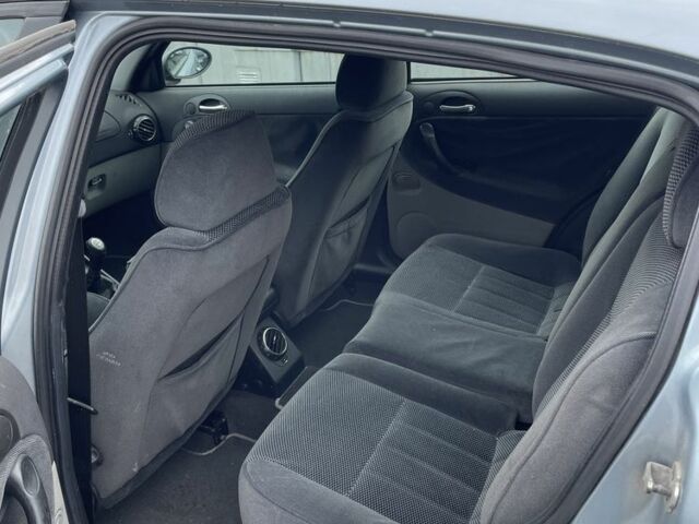 Серый Альфа Civic Coupe, объемом двигателя 1.6 л и пробегом 194 тыс. км за 2300 $, фото 8 на Automoto.ua