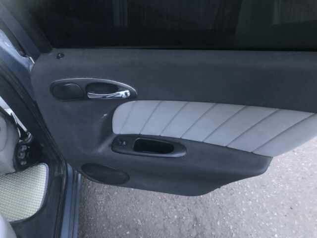 Серый Альфа 155, объемом двигателя 1.9 л и пробегом 320 тыс. км за 3200 $, фото 5 на Automoto.ua