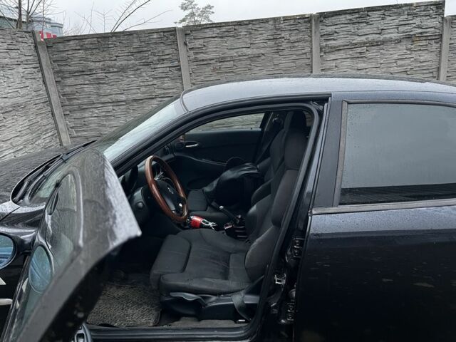 Черный Альфа 156, объемом двигателя 1.7 л и пробегом 260 тыс. км за 1350 $, фото 4 на Automoto.ua