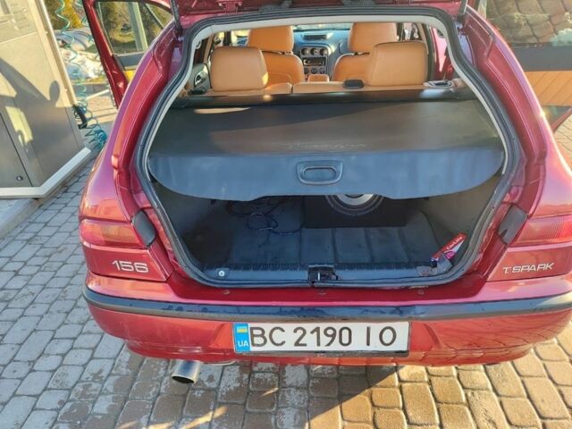 Красный Альфа 156, объемом двигателя 2 л и пробегом 290 тыс. км за 2900 $, фото 7 на Automoto.ua