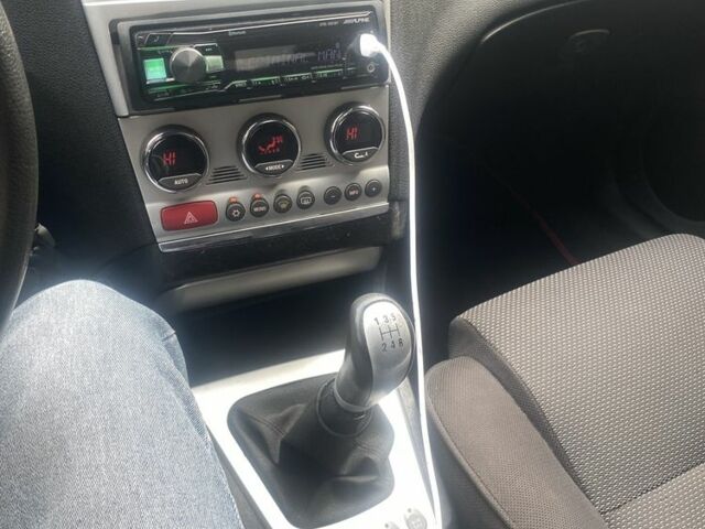 Серый Альфа 156, объемом двигателя 2 л и пробегом 264 тыс. км за 3200 $, фото 6 на Automoto.ua