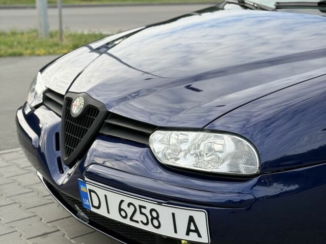 Синий Альфа 156, объемом двигателя 2.5 л и пробегом 305 тыс. км за 4333 $, фото 2 на Automoto.ua