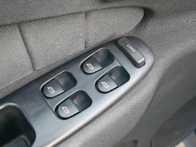 Синий Альфа 156, объемом двигателя 2 л и пробегом 138 тыс. км за 3890 $, фото 17 на Automoto.ua