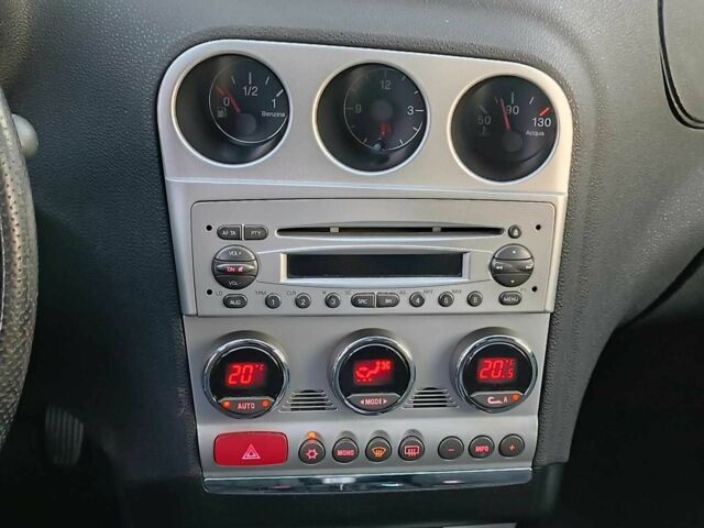 Синий Альфа 156, объемом двигателя 2 л и пробегом 138 тыс. км за 3890 $, фото 21 на Automoto.ua