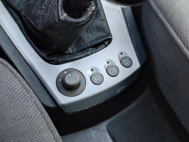 Синий Альфа 156, объемом двигателя 2 л и пробегом 138 тыс. км за 3890 $, фото 22 на Automoto.ua