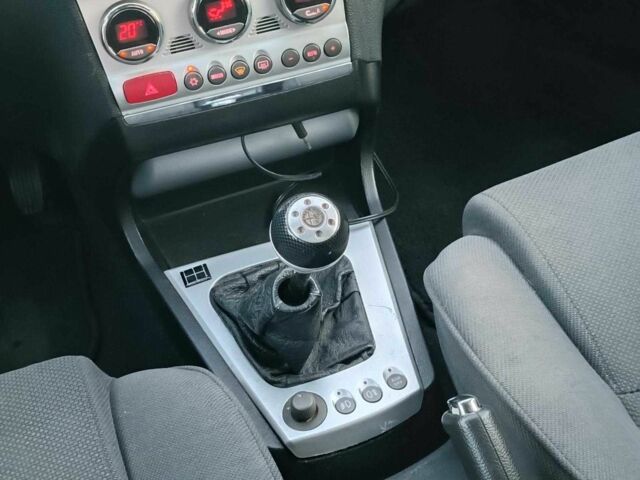 Синий Альфа 156, объемом двигателя 2 л и пробегом 138 тыс. км за 3890 $, фото 13 на Automoto.ua