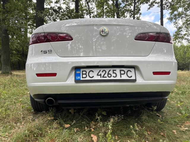 Білий Альфа 159, об'ємом двигуна 1.8 л та пробігом 103 тис. км за 7650 $, фото 6 на Automoto.ua